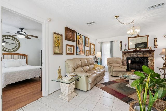 1008 CONNECTICUT ROAD, Tarpon Springs, FL 34689