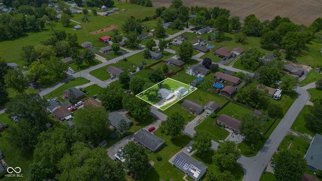 350 Maple Street, Monrovia, IN 46157