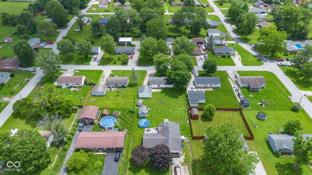 350 Maple Street, Monrovia, IN 46157