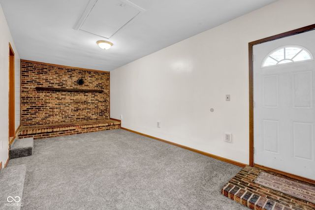 350 Maple Street, Monrovia, IN 46157