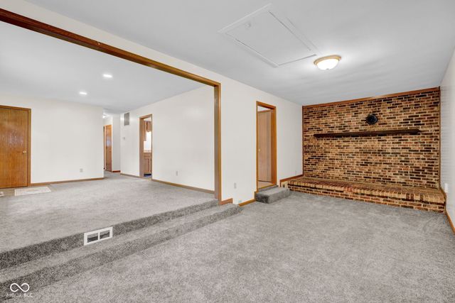 350 Maple Street, Monrovia, IN 46157