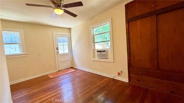 843 Laveta Terrace, Echo Park, CA 90026