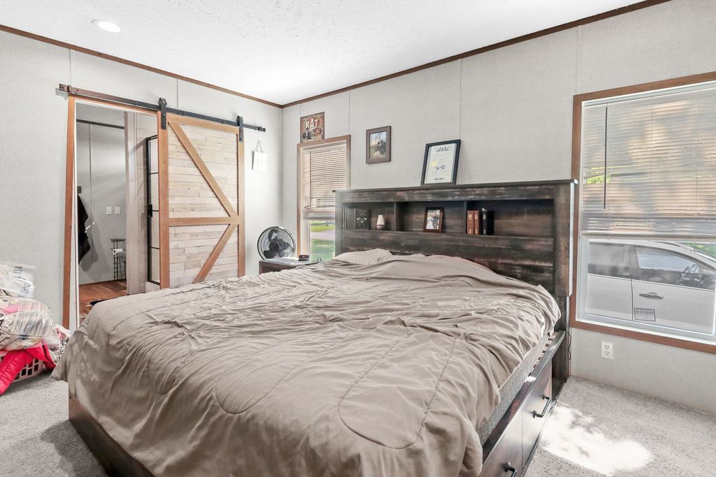 Image 24 of property listing at 1257 Cedar Creek Drive, Centralia, IL 62801
