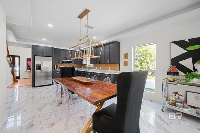 300 Volanta Avenue, Fairhope, AL 36532