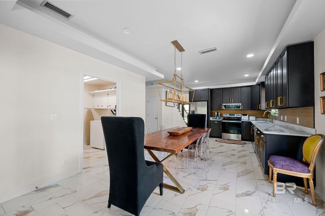 300 Volanta Avenue, Fairhope, AL 36532