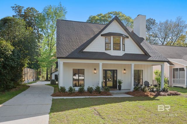 300 Volanta Avenue, Fairhope, AL 36532