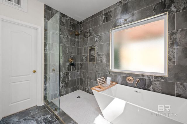 300 Volanta Avenue, Fairhope, AL 36532