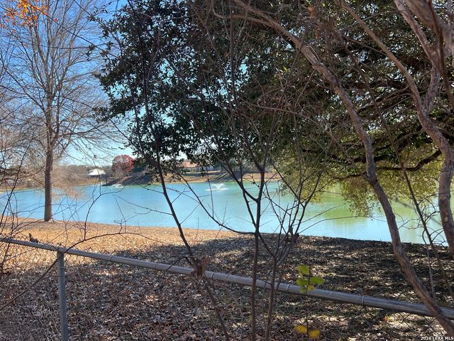 10866 Lake Path, San Antonio, TX 78217