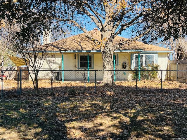 10866 Lake Path, San Antonio, TX 78217