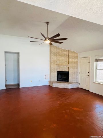 10866 Lake Path, San Antonio, TX 78217