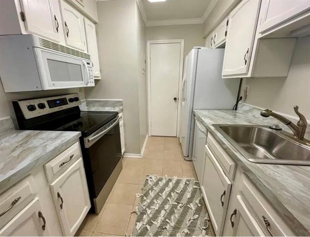 6040 Grelot Road 110, Mobile, AL 36609