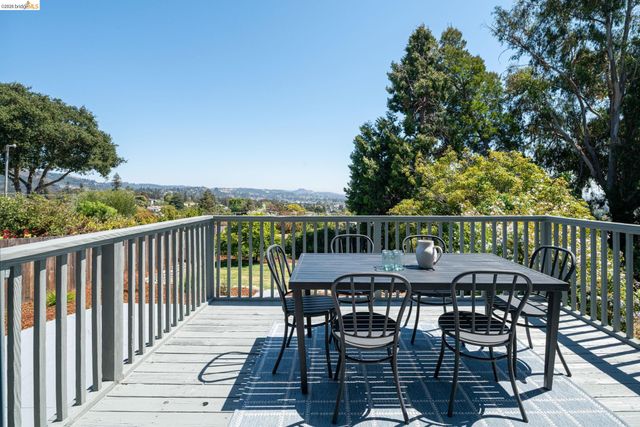 3230 Knowland Ave, Oakland, CA 94619