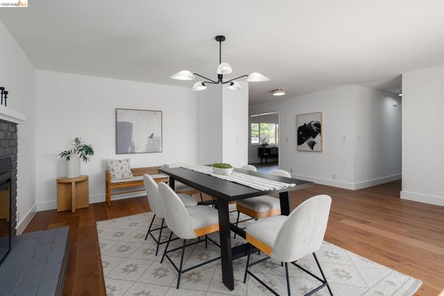 3230 Knowland Ave, Oakland, CA 94619