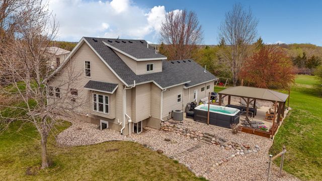 4909 County Road 9 NE, Willmar, MN 56201