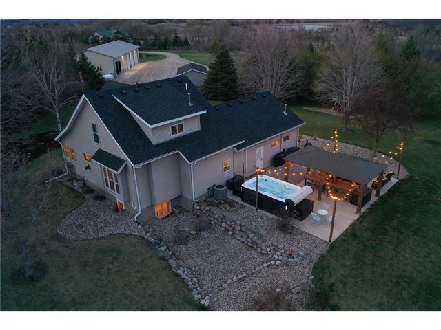 4909 County Road 9 NE, Willmar, MN 56201