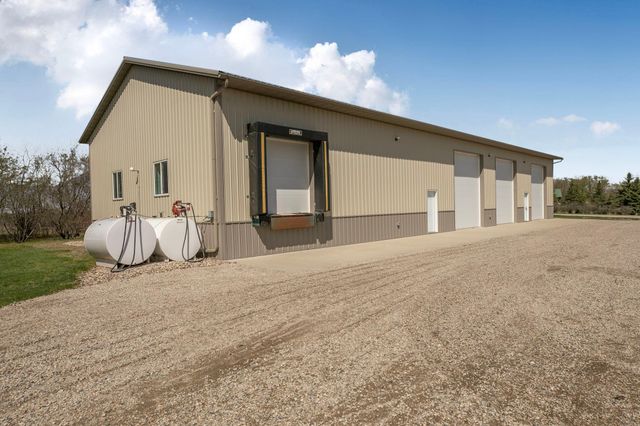 4909 County Road 9 NE, Willmar, MN 56201
