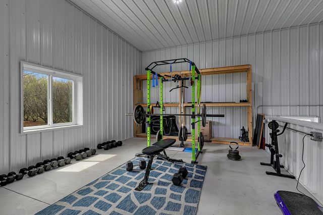 4909 County Road 9 NE, Willmar, MN 56201