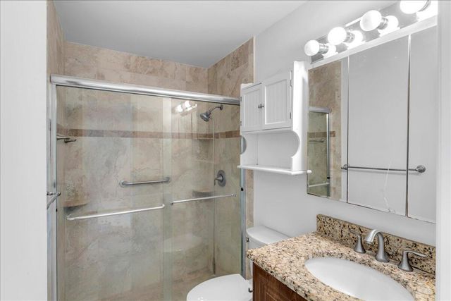 7 Bay Cedar Court, Royal Palm Beach, FL 33411