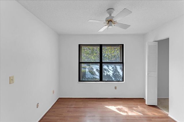 7 Bay Cedar Court, Royal Palm Beach, FL 33411