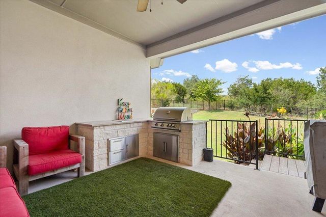 749 Jacksdaw DR, Austin, TX 78737