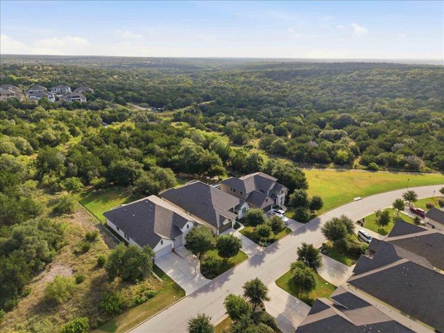 749 Jacksdaw DR, Austin, TX 78737