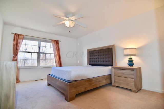 674 Spring Valley Drive, Lewis Center, OH 43035