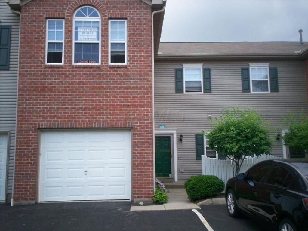 674 Spring Valley Drive, Lewis Center, OH 43035