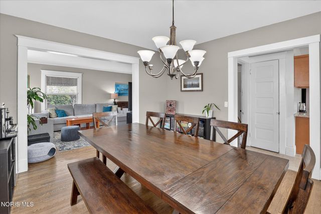 135 Amherst Drive, Toledo, OH 43614