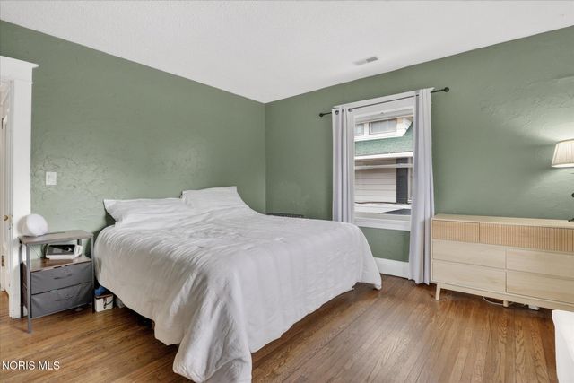 135 Amherst Drive, Toledo, OH 43614