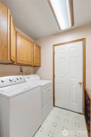 15040 129th Lane SE, Yelm, WA 98597