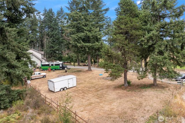 15040 129th Lane SE, Yelm, WA 98597