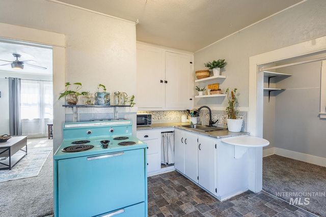 1315 4th St S, Nampa, ID 83651