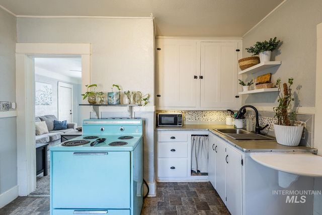 1315 4th St S, Nampa, ID 83651