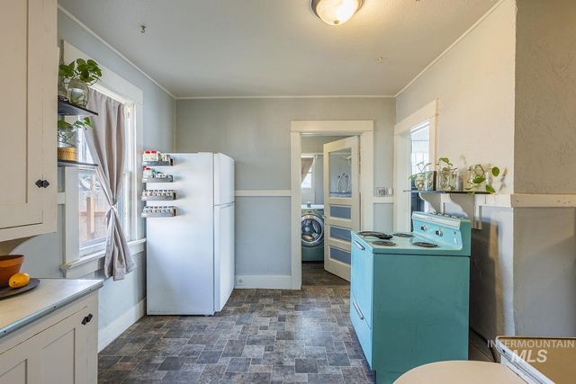 1315 4th St S, Nampa, ID 83651