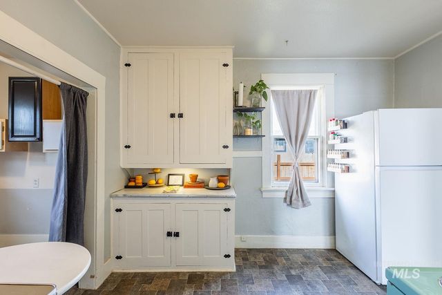 1315 4th St S, Nampa, ID 83651