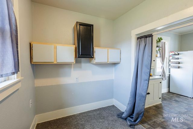 1315 4th St S, Nampa, ID 83651