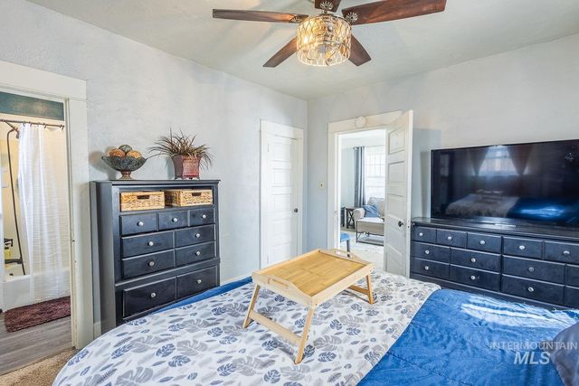 1315 4th St S, Nampa, ID 83651