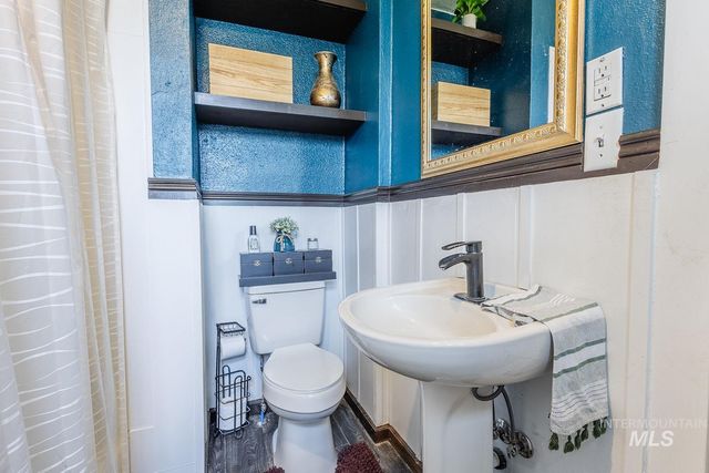 1315 4th St S, Nampa, ID 83651