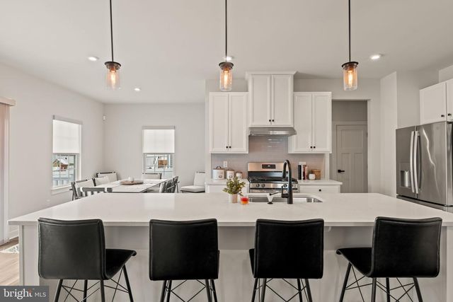 149 MERSEYSIDE DR, Swedesboro, NJ 08085