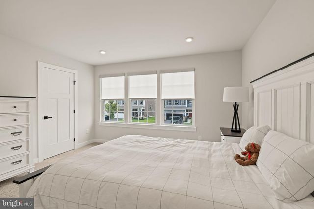 149 MERSEYSIDE DR, Swedesboro, NJ 08085