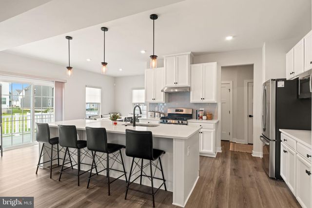 149 MERSEYSIDE DR, Swedesboro, NJ 08085