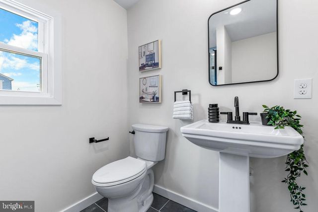 131 EASTERN AVE, Annapolis, MD 21403