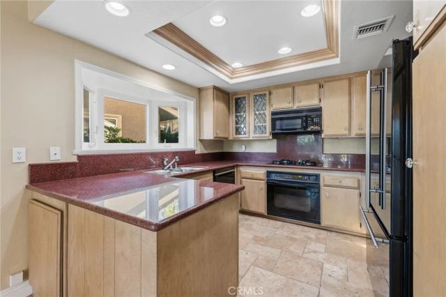 113 Conifer Circle, Oak Park, CA 91377