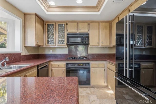 113 Conifer Circle, Oak Park, CA 91377