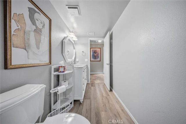 113 Conifer Circle, Oak Park, CA 91377