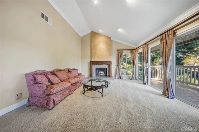 113 Conifer Circle, Oak Park, CA 91377