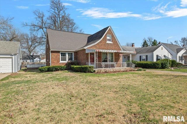 2136 WHITTIER Avenue, Springfield, IL 62704