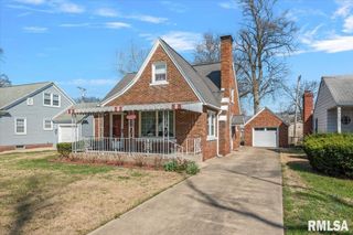 2136 WHITTIER Avenue, Springfield, IL 62704