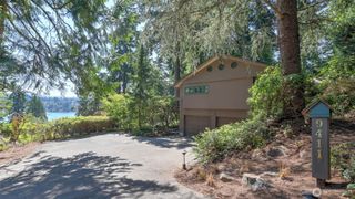 9411 SE 54th Street, Mercer Island, WA 98040