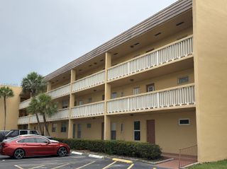 5800 NW 64th Avenue 306, Tamarac, FL 33319